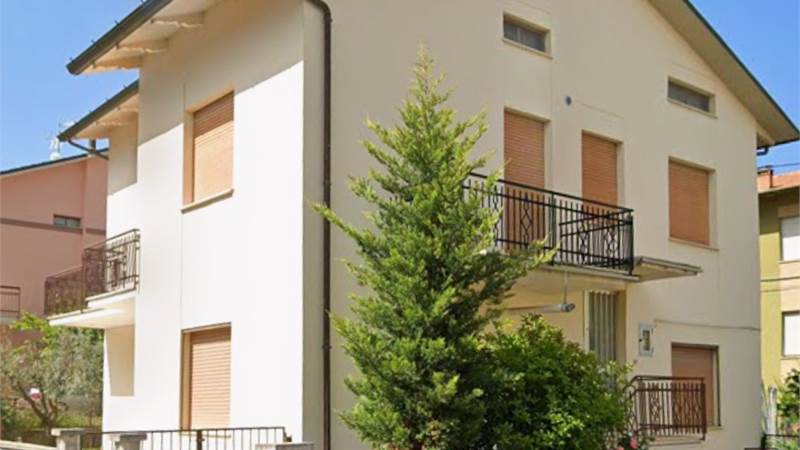 Mondavio/S. Michele vendesi bifamiliare al centro